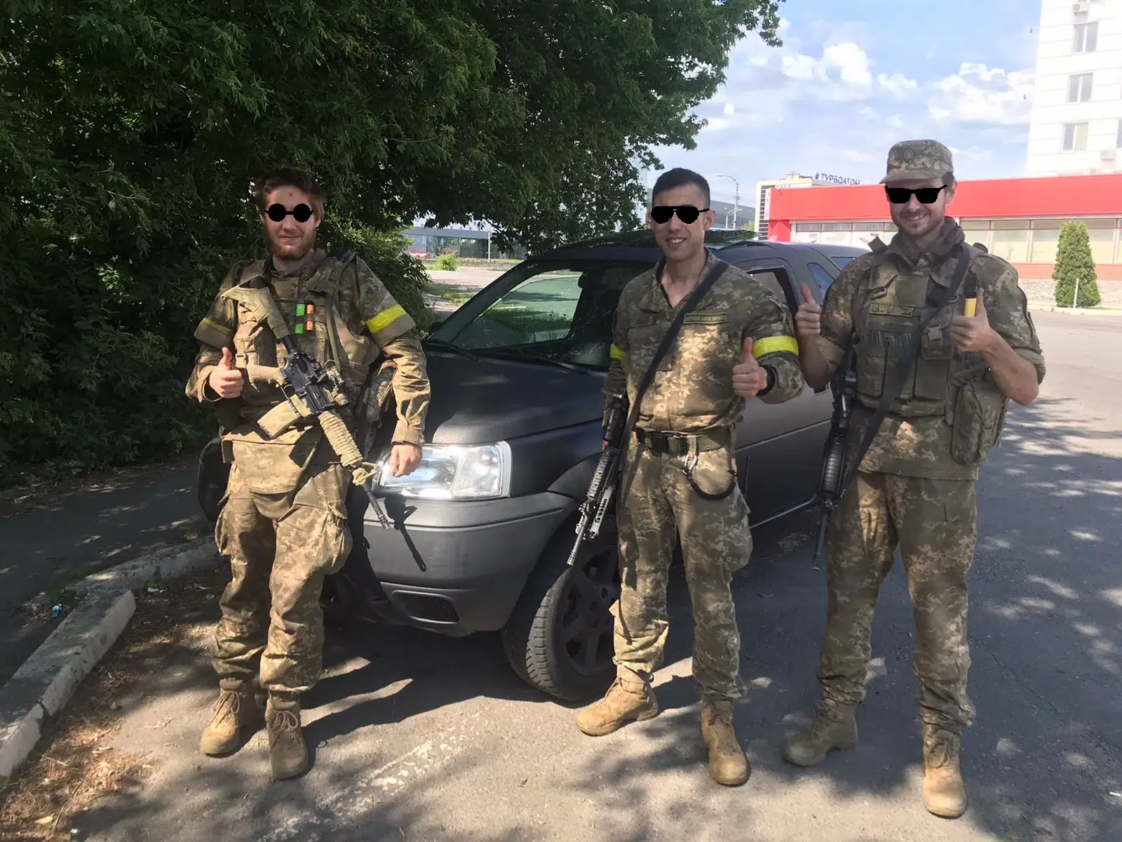 Автівка для Інтернаціонального легіону