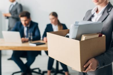 Як звільняють українських айтівців — дослідження DOU
