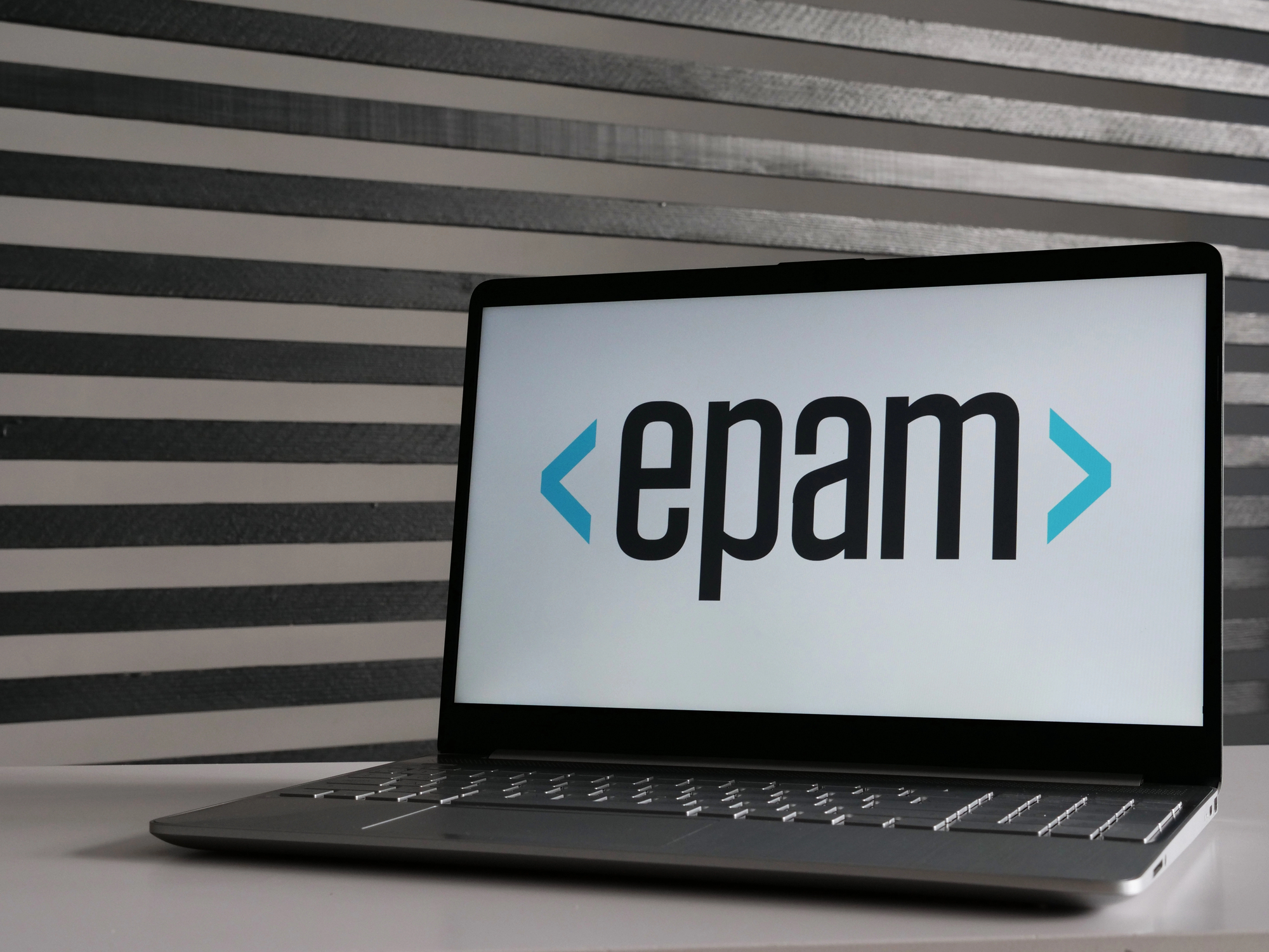 В EPAM відбудуться зміни в найвищому керівництві. Добкін залишає посаду CEO, але продовжить роботу в компанії