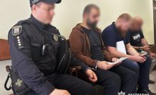 Хакера-іноземця, який переховувався в Києві від ФБР, видали в США