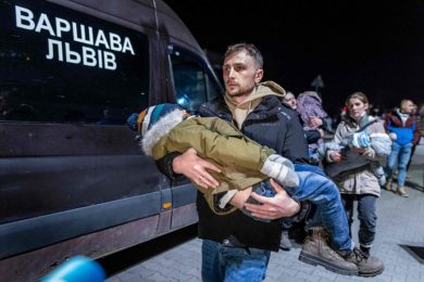 13,4% українських айтівців готуються виїхати за кордон, 20% планують повернутись