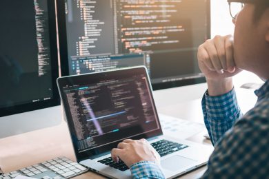 CEO AWS: заміна джунів на штучний інтелект — «одна з найдурніших ідей»