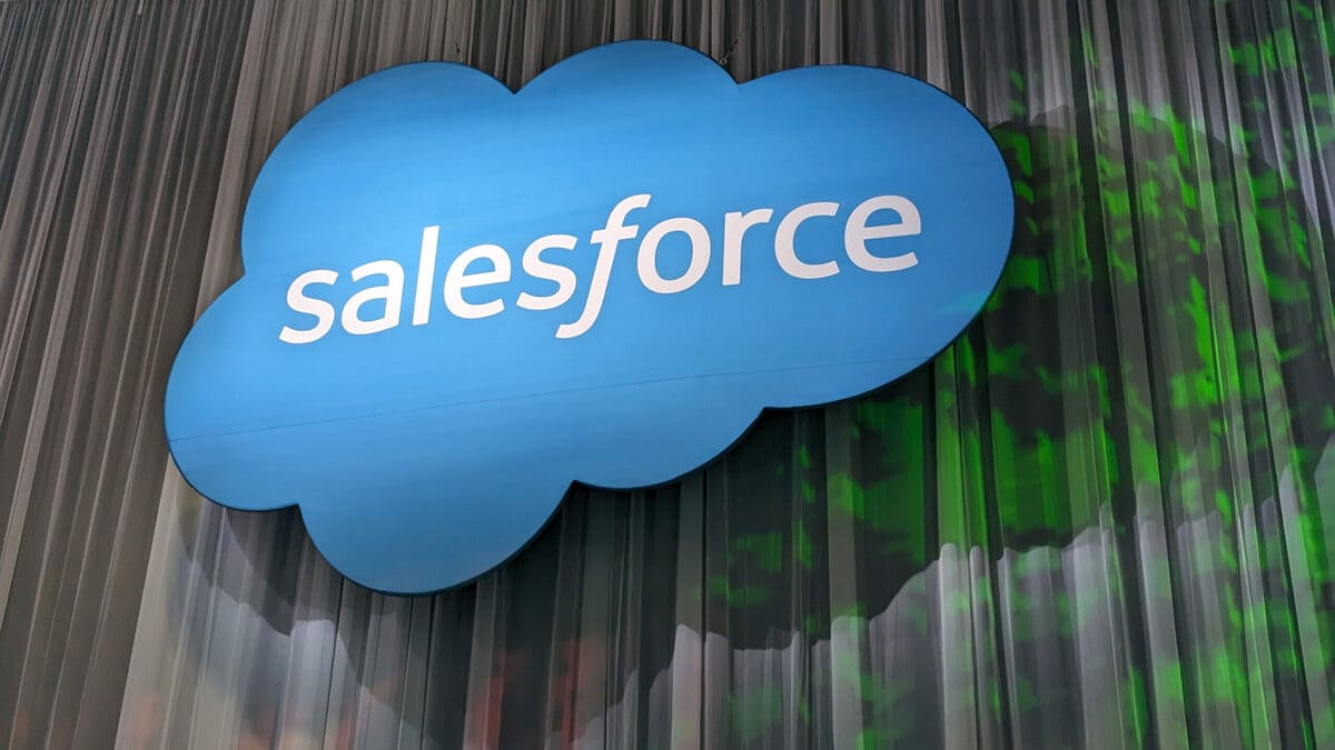 Salesforce випустила інструмент для вайб-кодингу Agentforce Vibes