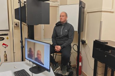 У Польщі затримали трьох українців з обладнанням для злому телеком-мереж. Вони стверджують, що IT-фахівці