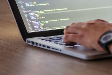 Стажерам у сфері штучного інтелекту платять як досвідченим розробникам в інших галузях