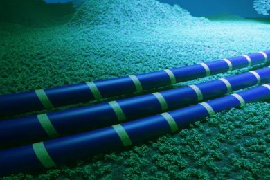 Кінець епохи: перший трансатлантичний оптоволоконний кабель підняли після 37 років перебування на морському дні