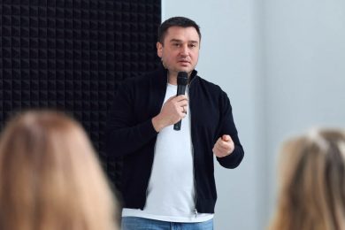 Від «Дії» до Agentic State: очільник Мінцифри Борняков про ШІ-агентів, кібербезпеку та українські чіпи