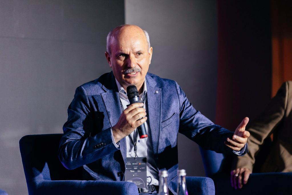 Тарас Кицмей