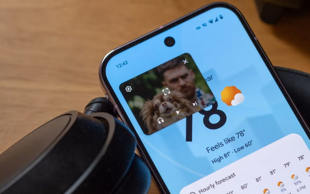 YouTube розблокував преміальну функцію «картинка в картинці» для всіх користувачів